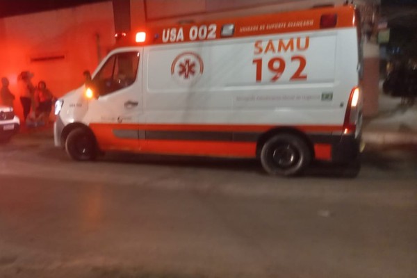 Socorristas do Samu passam quase uma hora tentando salvar paciente que sofreu parada cardiorrespiratória