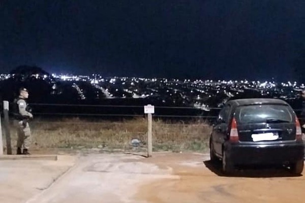 Veículo usado em tentativa de sequestro que terminou em homicídio é localizado abandonado
