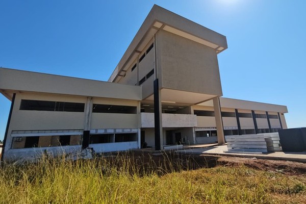 Veja como estão as obras do Campus da UFU Patos de Minas; previsão de entrega é setembro