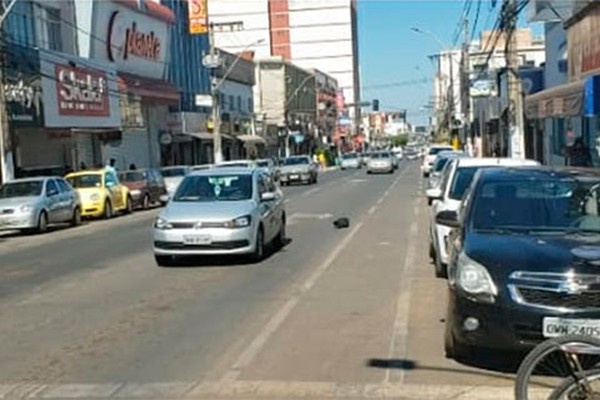 Prefeito confirma permanência no Plano Minas Consciente, mas quer manter comércio aberto