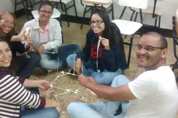 Pós-graduação da Faculdade Patos de Minas promove jogos empresarias