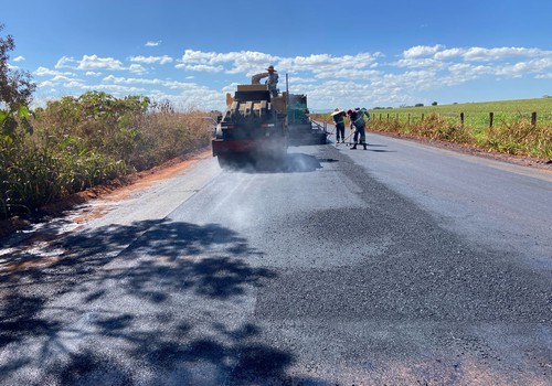 Asfaltamento da Estrada de Alagoas entra na reta final e deve ser concluído ainda nesta semana