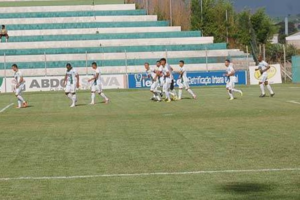 Torcedor do Mamoré é levado para a delegacia por ofensas a jogador