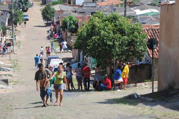 Homens abrem fogo contra garotos e fazem duas vítimas no São José Operário