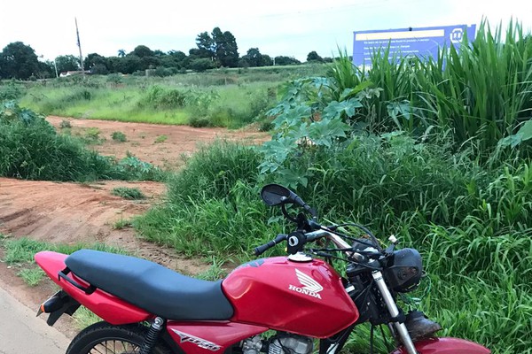 Homem de 44 anos morre ao ser atingido por motociclista inabilitado na MG 235