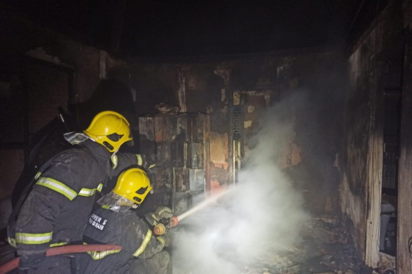 Internos incendeiam clínica de reabilitação às margens da BR 365 e cinco pessoas vão parar na Delegacia