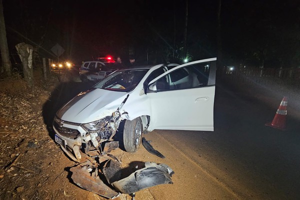 Motorista sofre acidente ao voltar para casa com o carro que tinha acabado de comprar