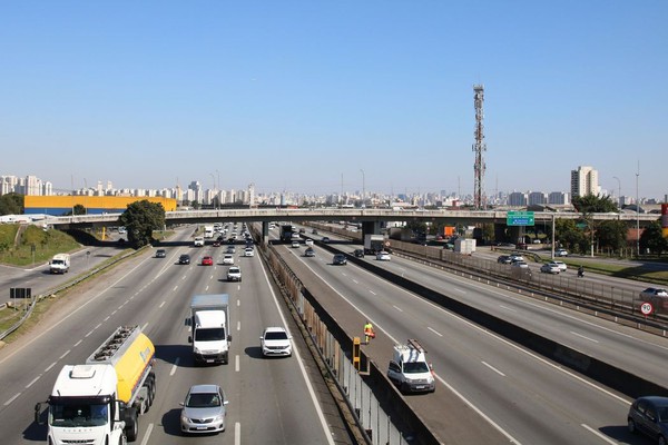 Ministro da Justiça anuncia normalização da circulação nas rodovias