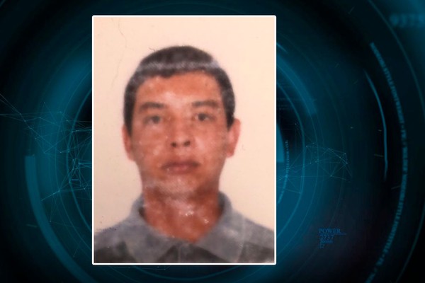 Mãe encontra filho morto com tiro a queima roupa na cabeça em Lagamar; suspeita é de acerto de contas