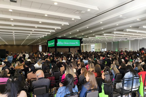 Mais de 3.000 educadores participam de Congresso de Educação Empreendedora em Patos de Minas