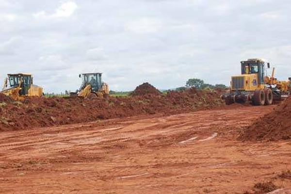 Obras no terreno da UFU são iniciadas e um novo prédio está sendo programado