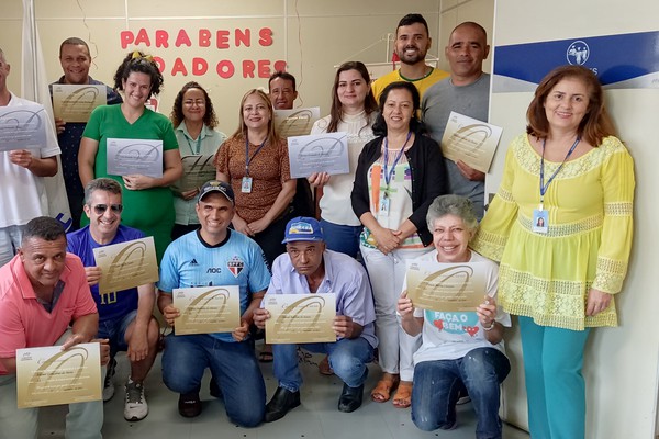 Hemocentro entrega diploma de honra ao mérito e clama por mais doadores em Patos de Minas