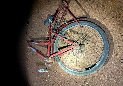 Ciclista fica ferido gravemente ao ser atropelado logo após sair de bar na MG 188