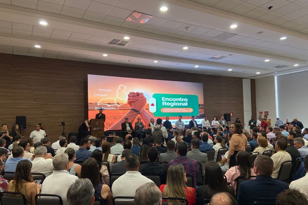 Encontro de prefeitos em Patos de Minas busca transformar protagonismo econômico em político