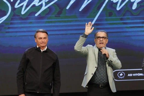 Em áudio a Bolsonaro, Malafaia ataca Eduardo por causa de tarifaço