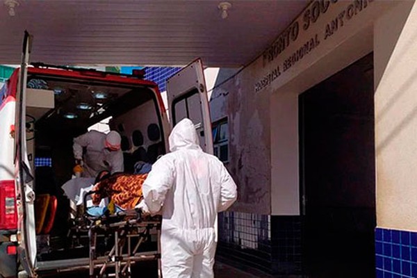 Sem médicos, Hospital Regional pode interromper atendimento para pacientes de Covid-19