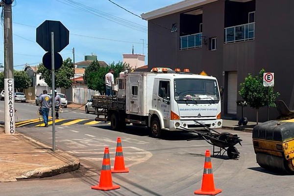 Prefeitura aposta em quebra-molas para reduzir avanços de parada e acidentes de trânsito