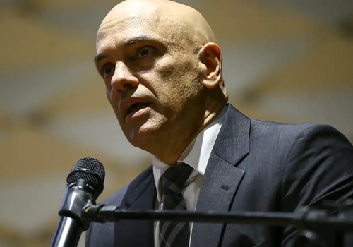 Investigados tentaram prender Alexandre de Moraes, diz PF