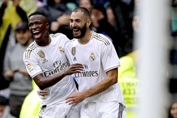 Vinicius Jr. e Benzema seguem como a melhor dupla da LaLiga