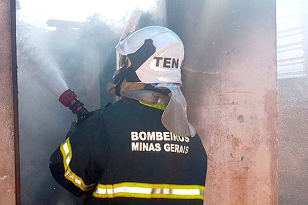 Curso preparatório para concurso dos Bombeiros seleciona candidatos em Patos de Minas