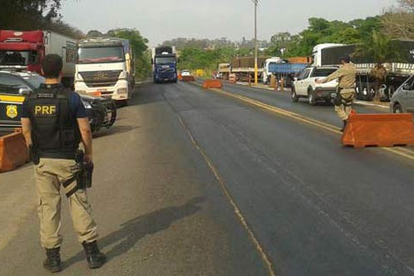 PRF inicia Operação Carnaval nesta sexta e alerta: “Estrada não é lugar de folia”