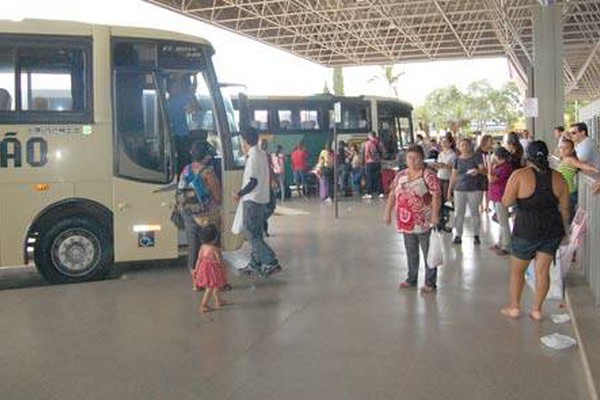 Embarque e Desembarque de passageiros fora do Terminal Rodoviário só até hoje