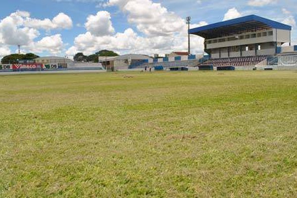 Diretoria da URT recebe autorização para negociar o Estádio Zama Maciel