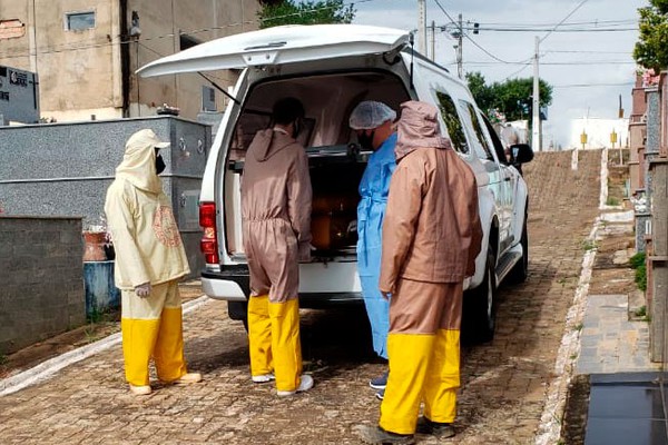 Patos de Minas registra mais três mortes e recorde de mais de 250 casos de Covid-19 em 24h