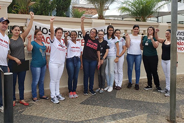 Funcionários do Hospital Regional entram em greve em protesto contra a proposta das OSs