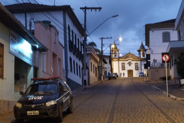 Ex-namorado ameaça divulgar vídeo íntimo para ter relação sexual e vira alvo da PC em MG