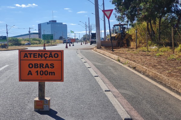 Copasa inicia a instalação de nova adutora e a continuidade de obras para conter falta dágua