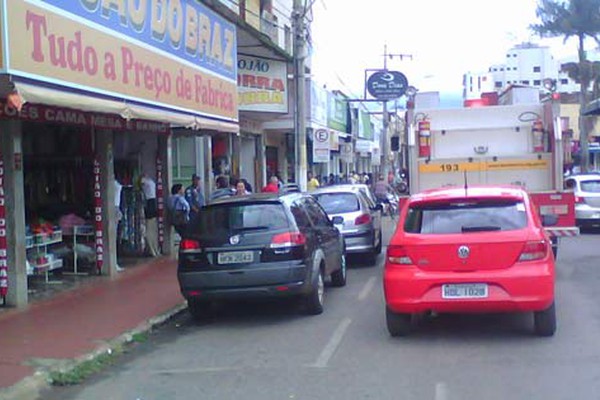 Veja o que abre e o que fecha em Patos de Minas no feriado da Semana Santa