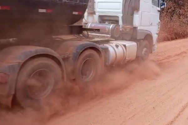 BR 352 põe motoristas em apuros em Patos de Minas; DNIT já iniciou obras de manutenção