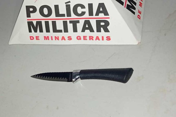 Mulher vai ao bar buscar o marido e acaba sendo agredida com golpe de faca em Patos de Minas