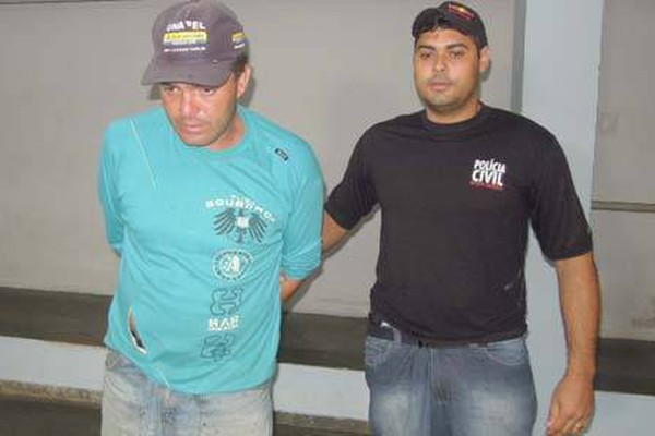 Acusado de inventar histórias para tirar dinheiro da população é preso pela PM