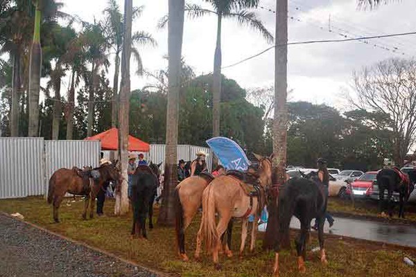 Cavalions volta a acontecer após 2 anos de pandemia; pulseiras já estão à venda