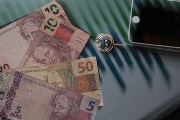 Economia iniciará ano com discussão sobre impostos e novo marco fiscal