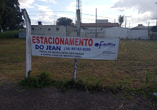 Estacionamento do Jean, com 25 anos de tradição na Fenamilho, faz parceria com a Santa Casa de Misericórdia