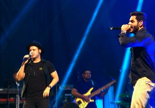 Israel e Rodolffo canta "Perdoou nada" e anima público na Fenamilho 2025; veja ao vivo