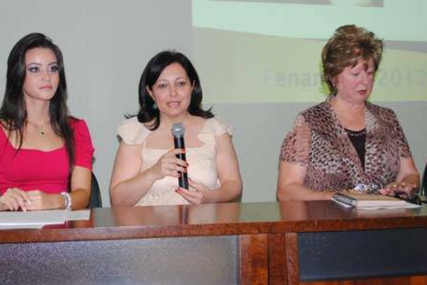 Pré-candidatas a Rainha do Milho terão preparação com Escola de Rainha