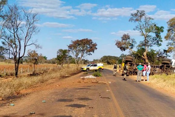 Motorista com sintomas de embriaguez tenta ultrapassagem proibida, atropela e mata ciclista na LMG 737 em Guimarânia