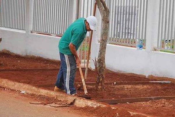 Faltam profissionais: vagas de empregos sobram em Patos de Minas