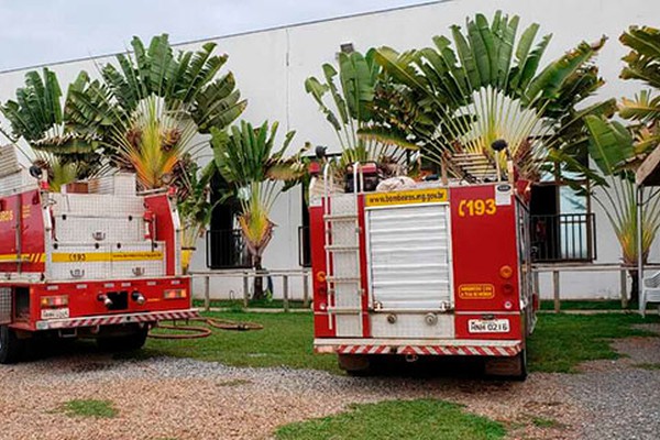 Incêndio em Igreja na avenida Afonso Queiroz mobiliza Corpo de Bombeiros e fiéis