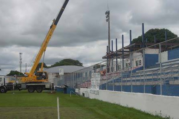 Diretoria da URT começa a preparar o Estádio Zama Maciel para a disputa do Mineiro