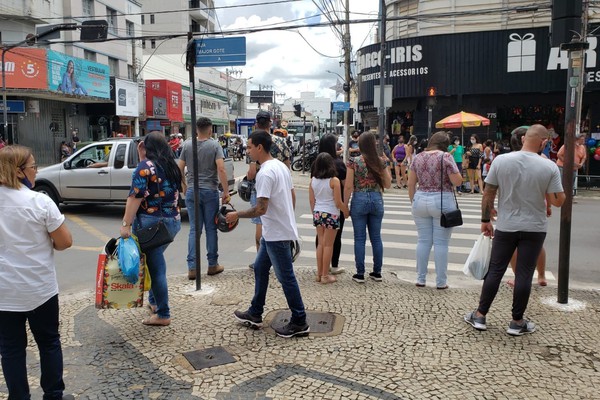 Veja o que abre e o que fecha em Patos de Minas nesta quinta e na sexta-feira da paixão