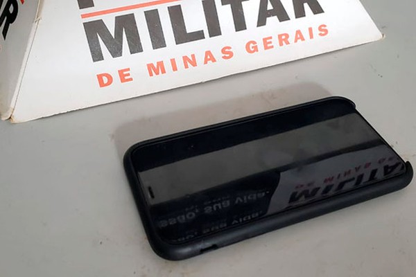 Polícia Militar age rápido e prende acusado de furtar celular que estava no bolso da vítima