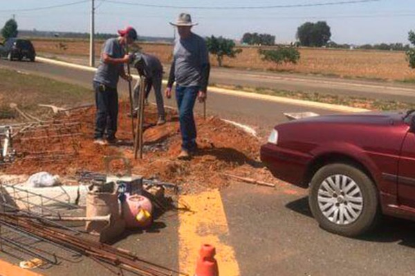 Empresa começa a instalar as 12 câmeras do Projeto Olho Vivo em Rio Paranaíba 