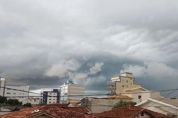 Outono pode começar com pancadas fortes de chuva, afirma Cemig