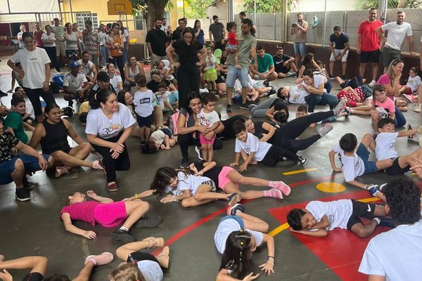 Em comemoração ao Dia da Família, Centro Educacional Criança Feliz abre as portas para os pais