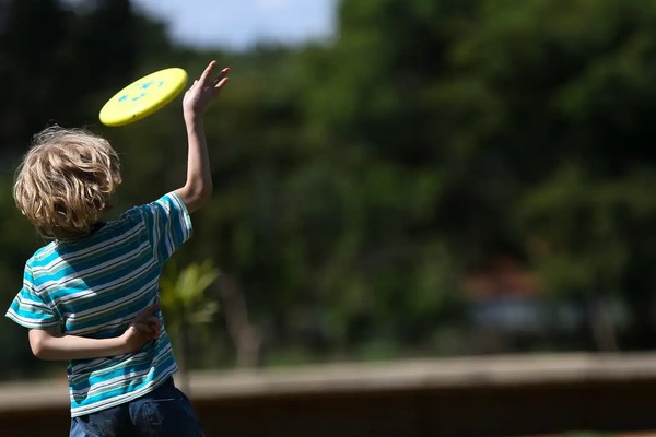 Apesar de proibição, 29% admitem palmadas e beliscões em crianças